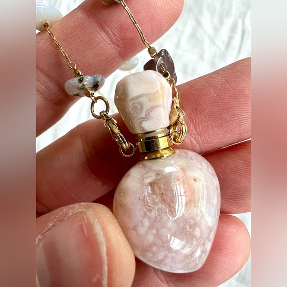 Cherry Blossom Agate POISON Essnetial Oil Bottle Neckace Pendant - Picture 7 of 9